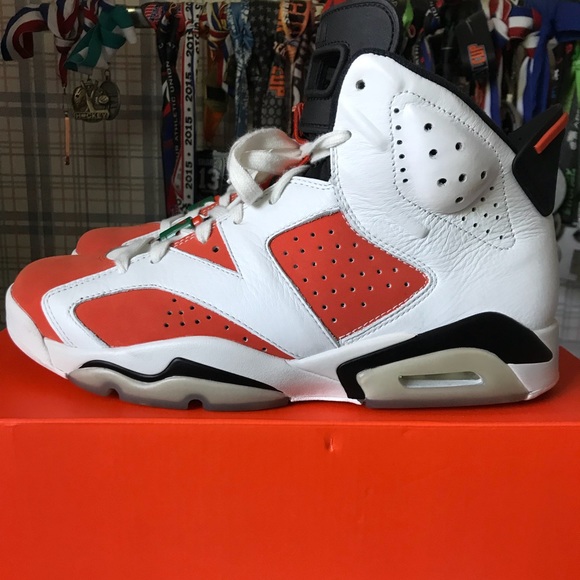 Jordan 6 Gatorade “Like Mike” Size 9.5 - Picture 3 of 8